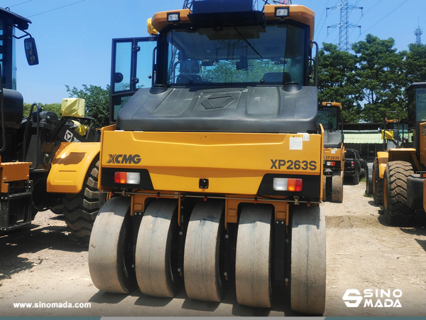 Algeria - 1 Unit XCMG XP263S Road Roller