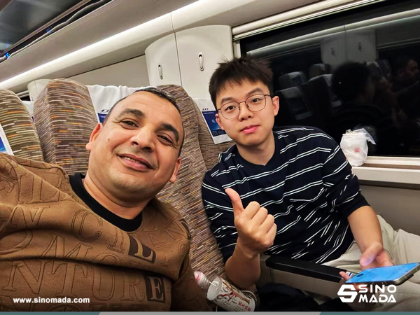 Algeria Customers Visited HOWO Factory & SINOMADA Office