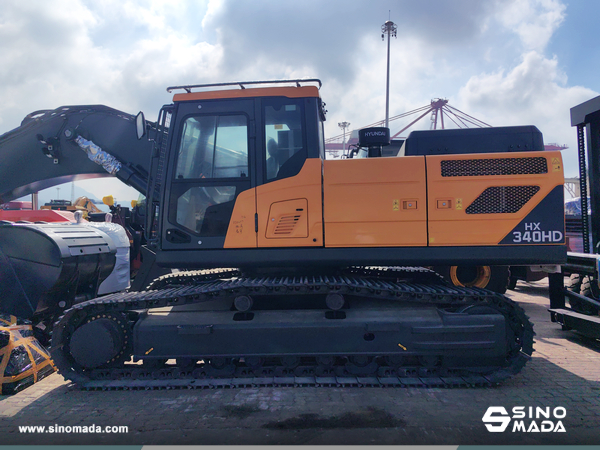 Algeria - 1 Unit HYUNDAI HX340HD Excavator