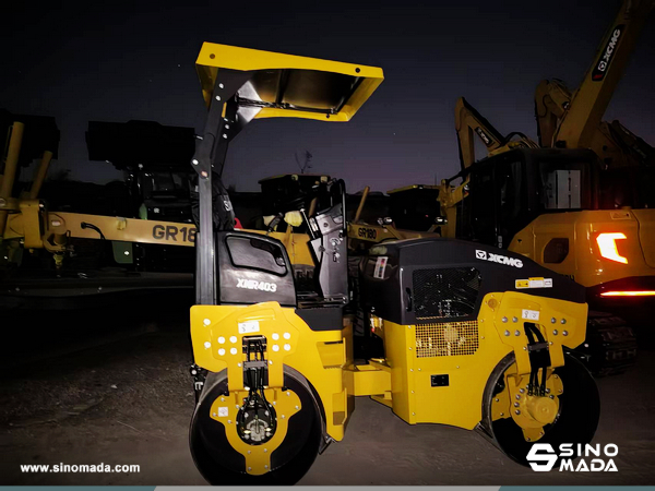 Seychelles - 1 Unit XCMG XMR403 Road Roller & 1 XE55GA & 1 XE60GA Excavators