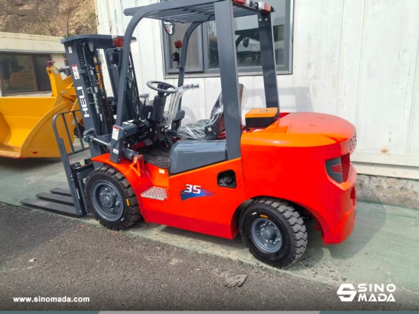 Ghana - 2 Unit HELI CPCD35 Forklifts