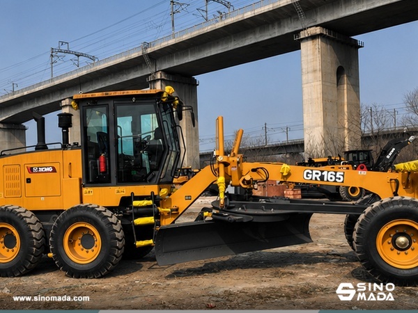 Vietnam - 1 Unit XCMG GR165 Motor Grader