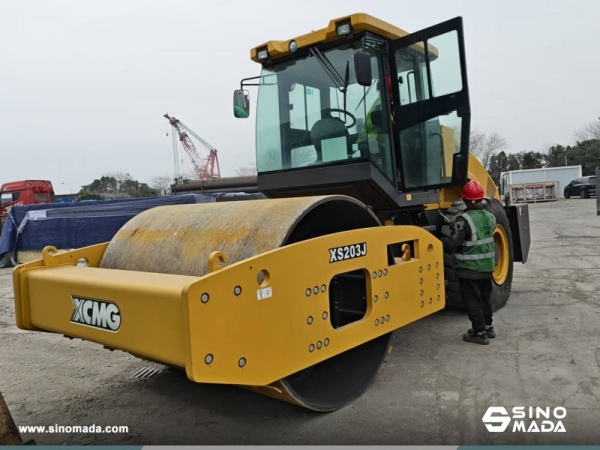 Algeria - 1 Unit XCMG ZL50GN Wheel Loader & 1 XP203 Tyre Roller & 1 XS203J Road Roller & 1 GR180 Motor Grader