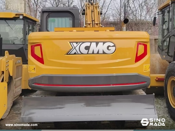Costa Rica - 1 Unit XCMG XE135GA Excavator
