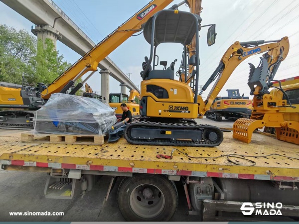 Reunion - 1 Unit XCMG XE18E Excavator