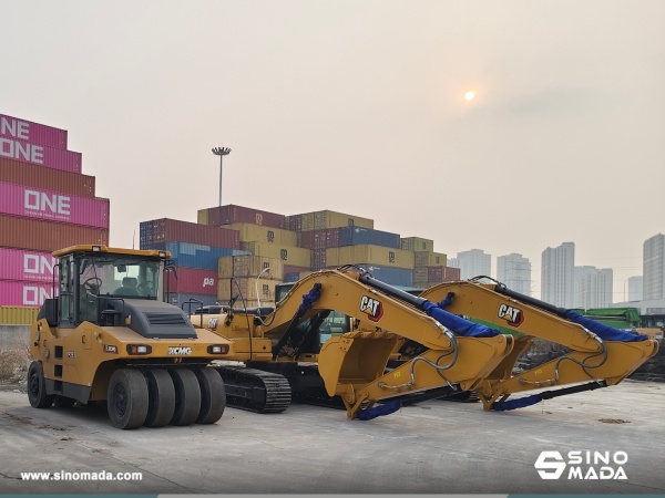 Mexico - 6 Units CAT 320GX Excavators & 1 XCMG XP263 Road Roller & 1 SEM 922F Motor Grader