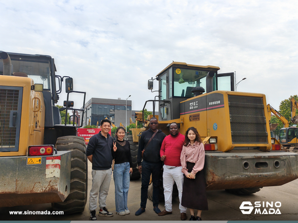 Congo Customers Visited SINOMADA Factory