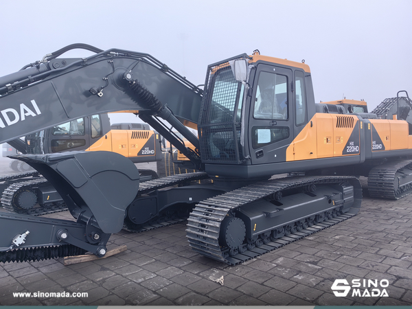 Algeria - 2 Units HYUNDAI HX220HD Crawler Excavators